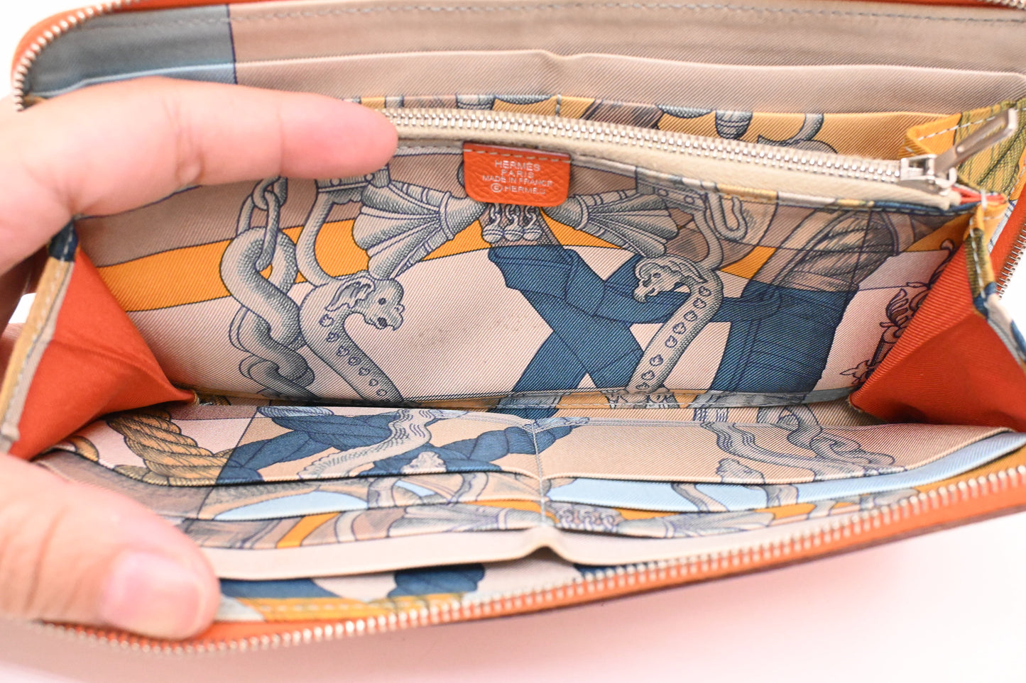 Hermes Azap Silk-in Wallet in Orange Leather