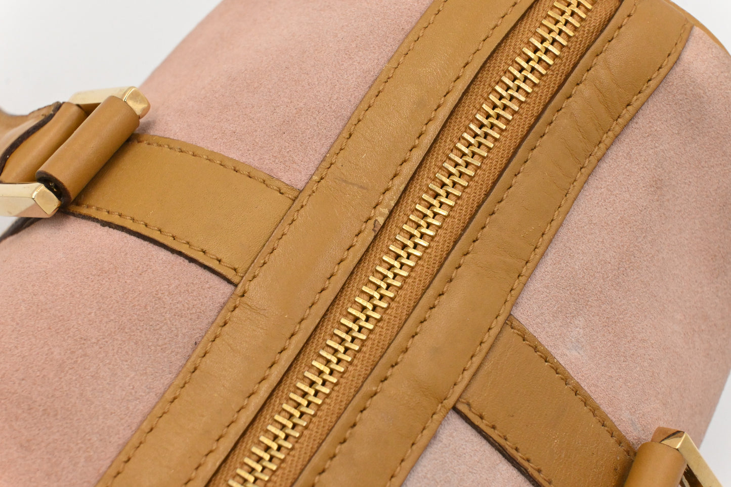 Gucci Boston Bag in Pink Suede Leather