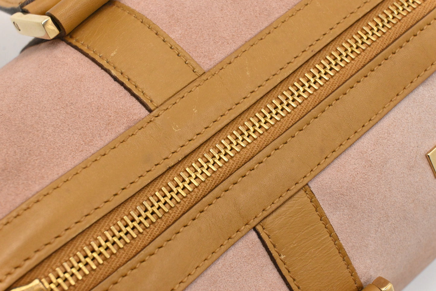 Gucci Boston Bag in Pink Suede Leather