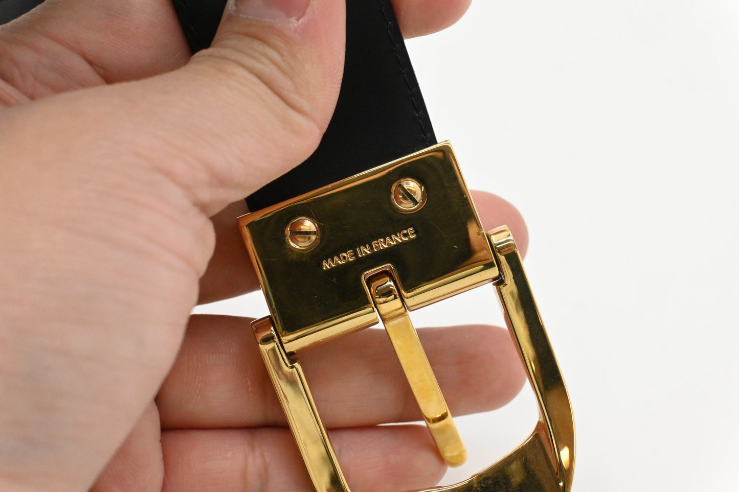 Louis Vuitton Belt in Black Epi Leather
