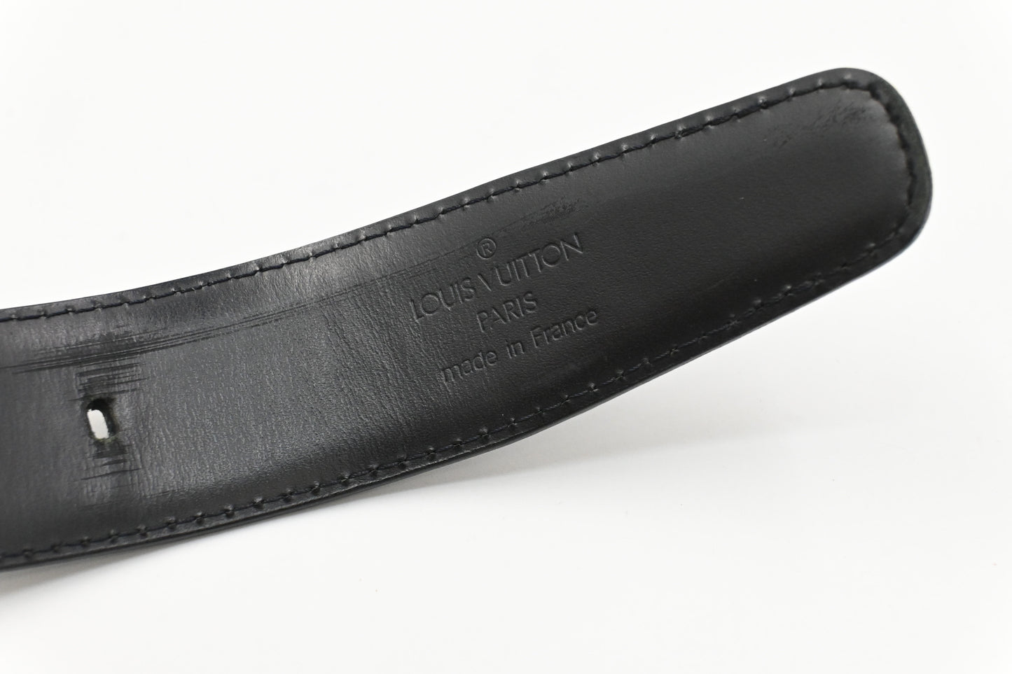 Louis Vuitton Belt in Black Epi Leather