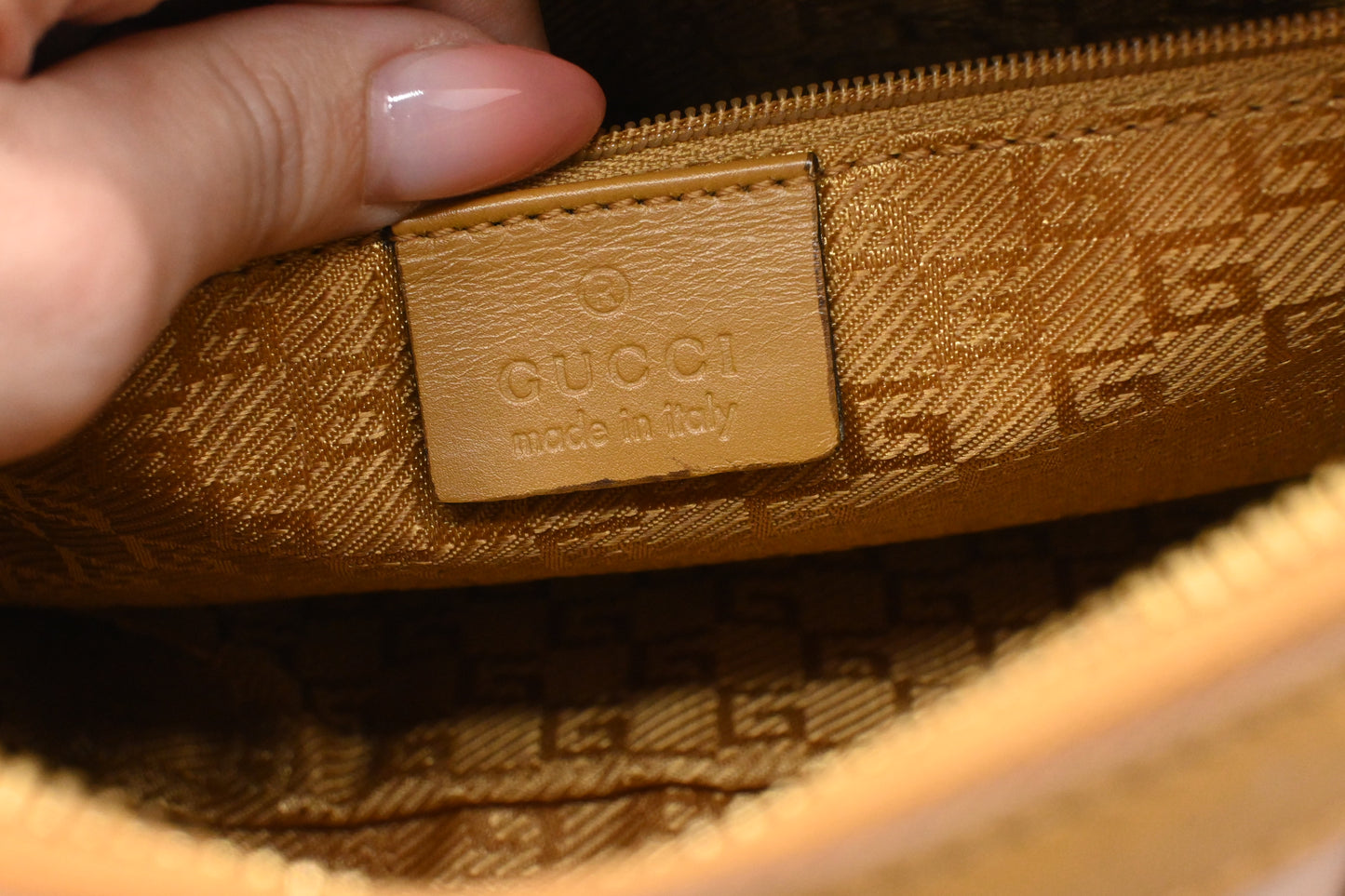 Gucci Boston Bag in Pink Suede Leather