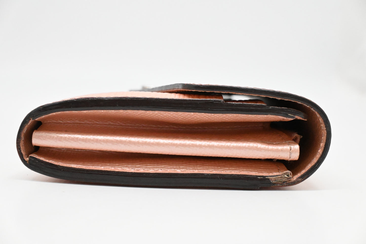 Louis Vuitton Sarah Wallet in Metallic Pink Epi Leather