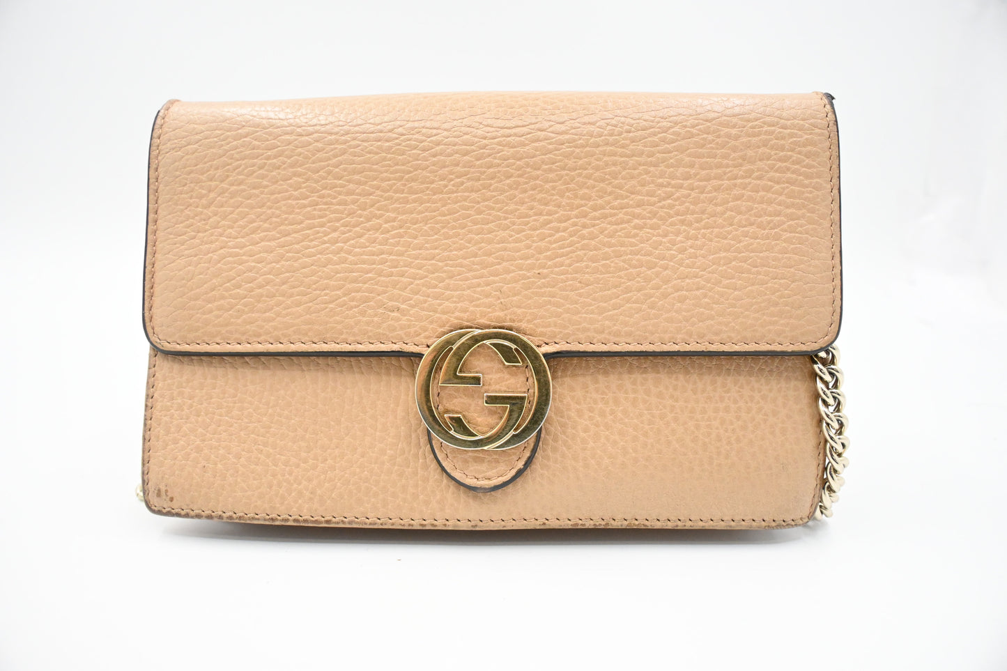 Gucci Interlocking GG Wallet on Chain in Beige Leather