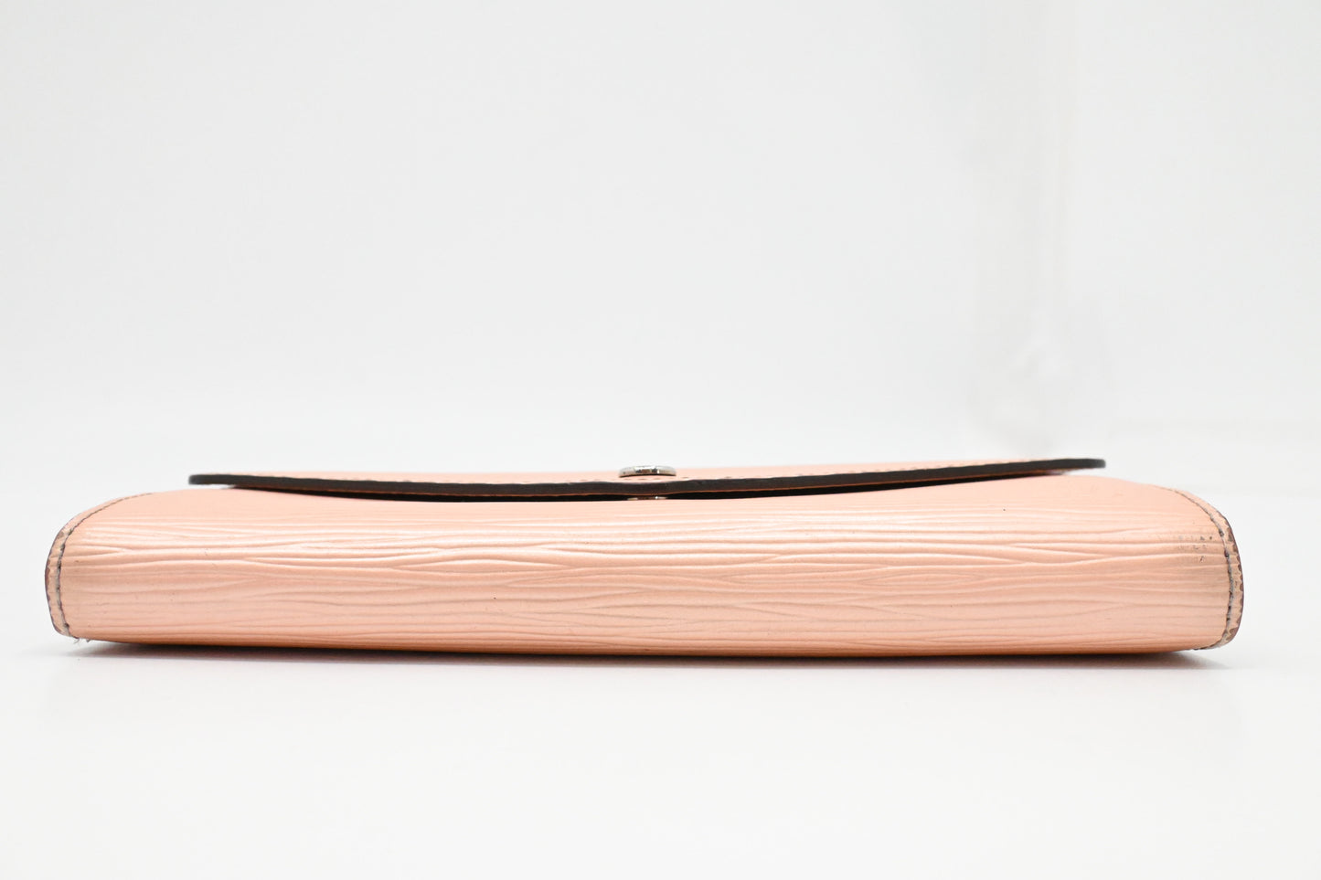 Louis Vuitton Sarah Wallet in Metallic Pink Epi Leather