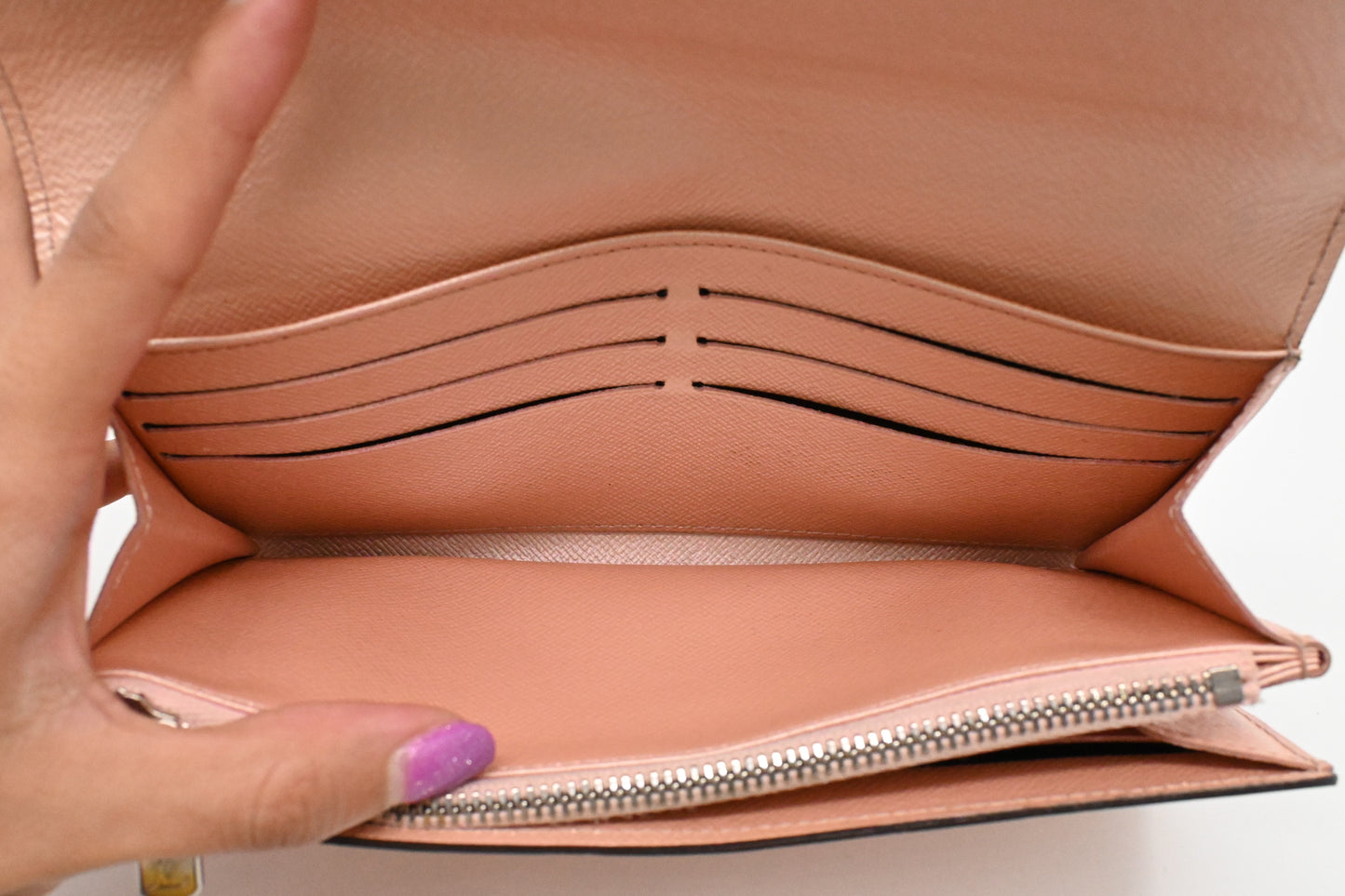 Louis Vuitton Sarah Wallet in Metallic Pink Epi Leather
