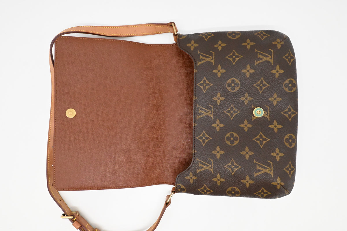 Louis Vuitton Musette Tango in Monogram Canvas