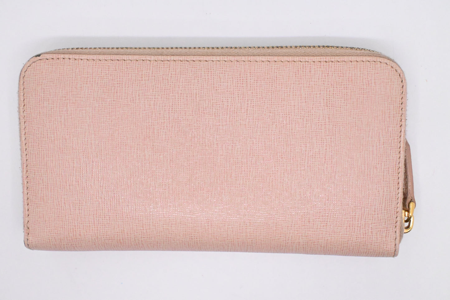 Fendi Zippy Wallet in Pink Leather