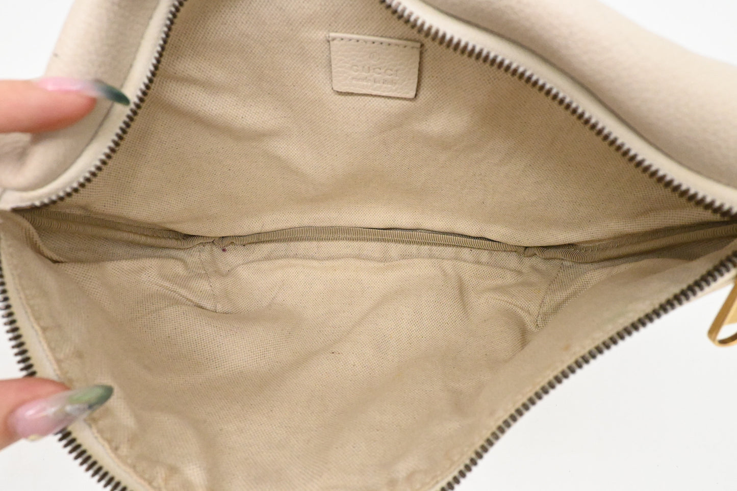 Gucci Bumbag in White Leather