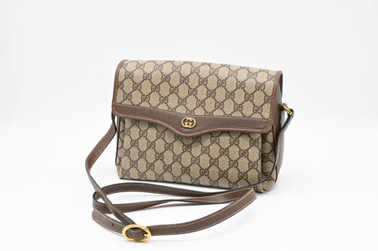 Gucci Crossbody in GG Supreme Canvas