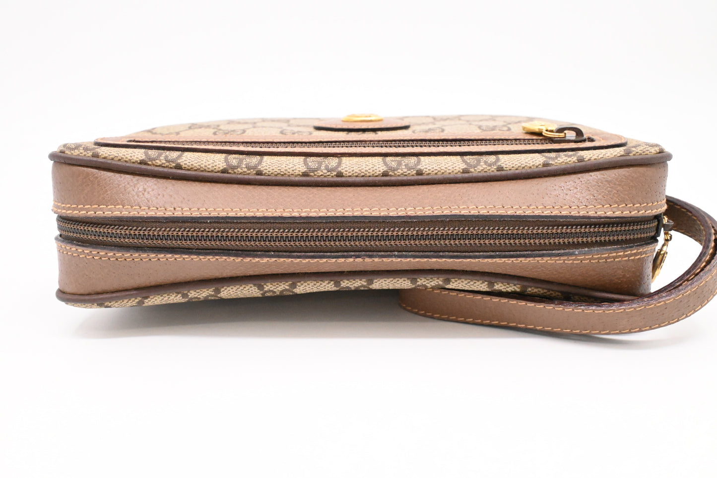 Gucci Clutch in GG Supreme Canvas