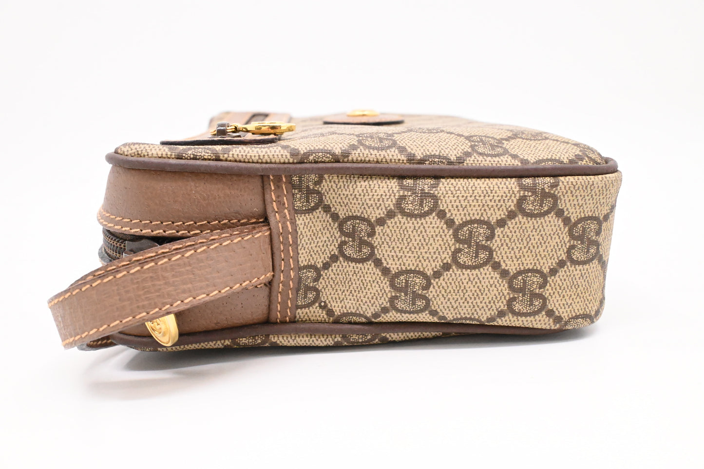Gucci Clutch in GG Supreme Canvas