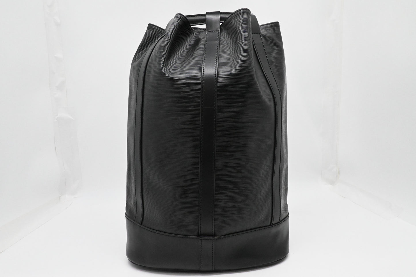 Louis Vuitton Randonnee GM in Black Epi Leather