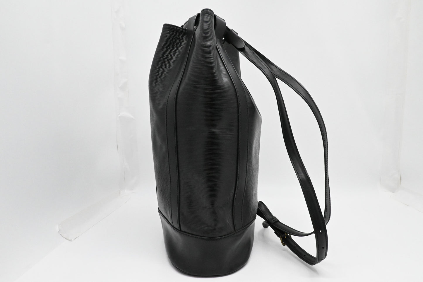 Louis Vuitton Randonnee GM in Black Epi Leather
