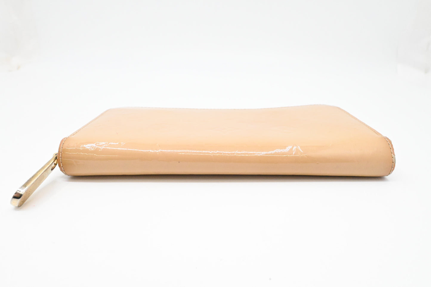 Louis Vuitton Long Zippy Wallet in Cream Vernis Leather