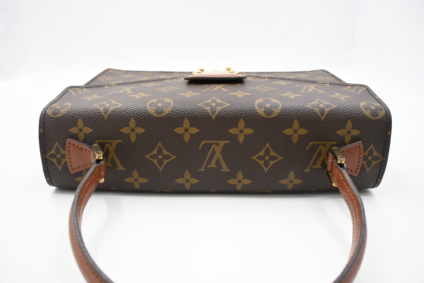 Louis Vuitton Concorde in Monogram Canvas
