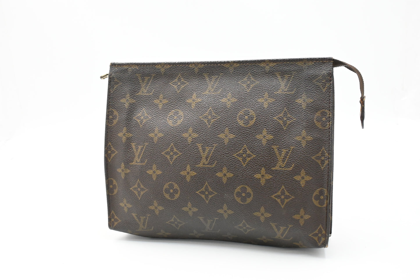 Louis Vuitton Toiletry 26 in Monogram Canvas
