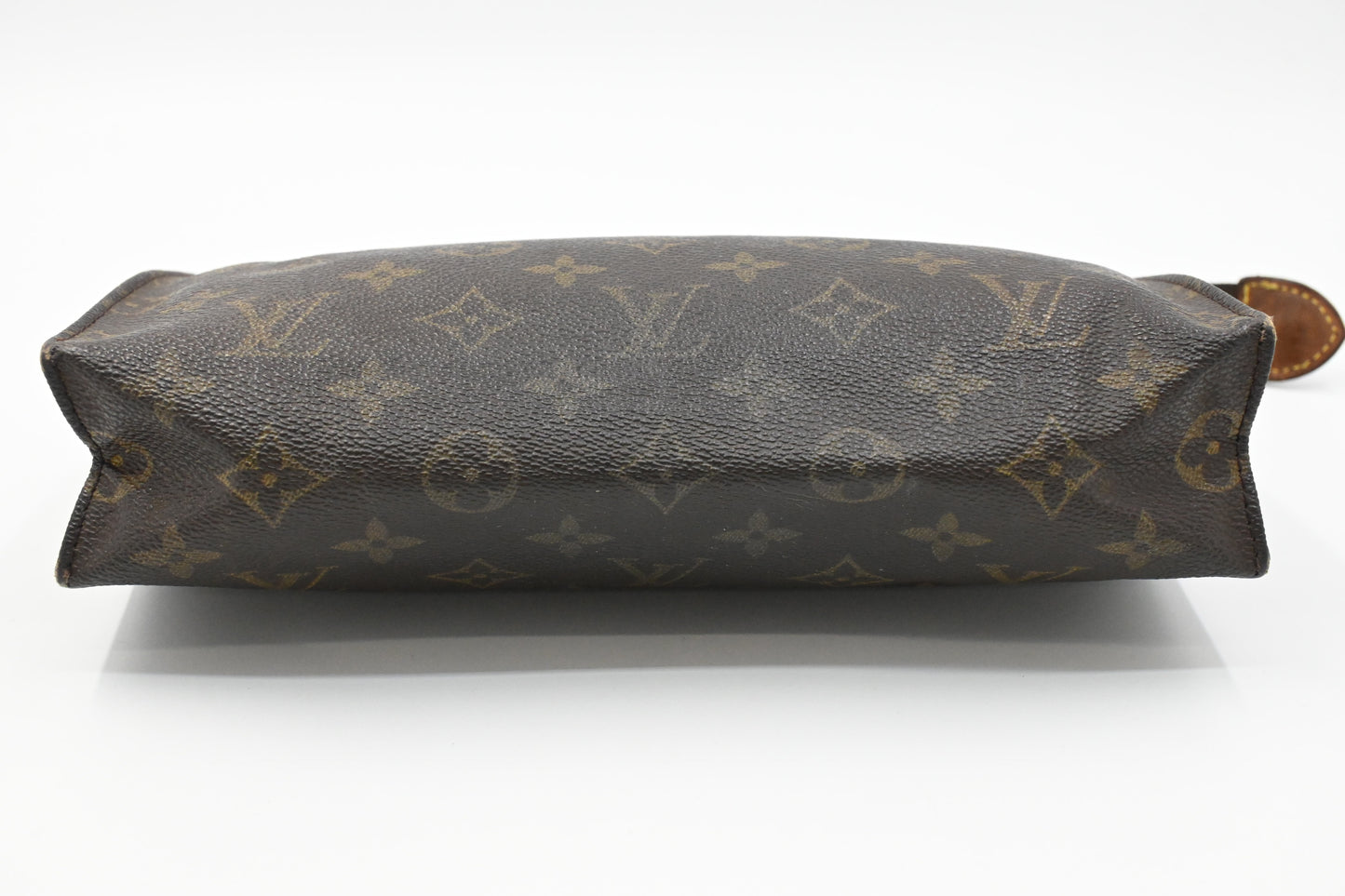 Louis Vuitton Toiletry 26 in Monogram Canvas