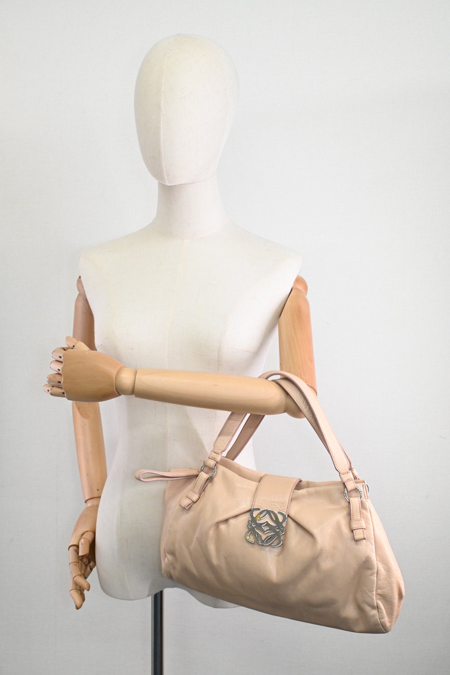 Loewe Handbag in Peach Pink Leather