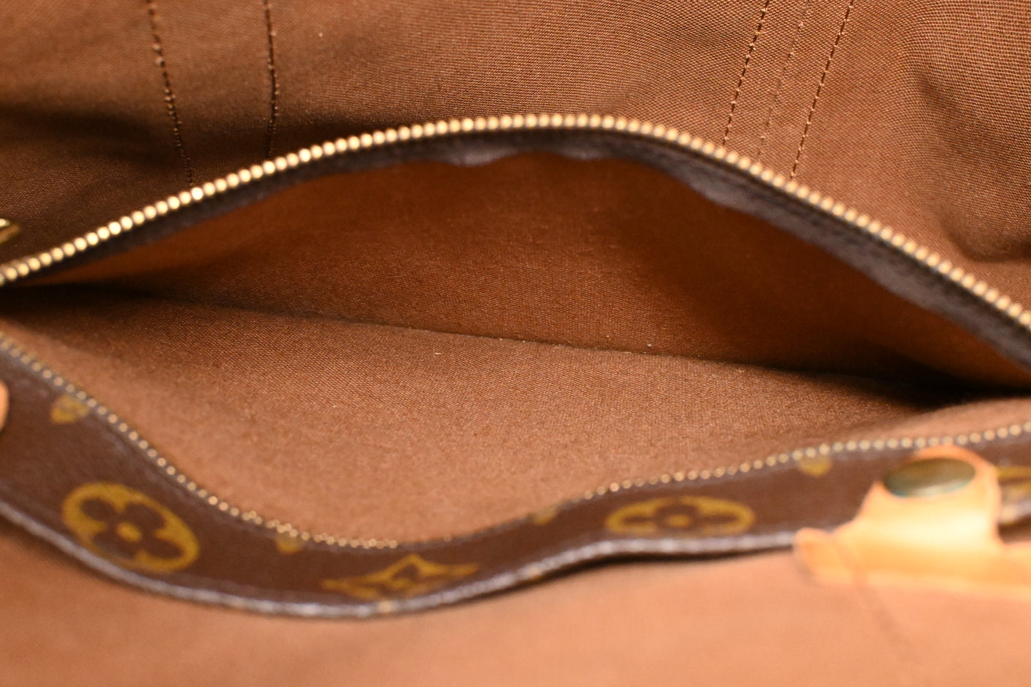 Louis Vuitton Randonnee GM in Monogram Canvas