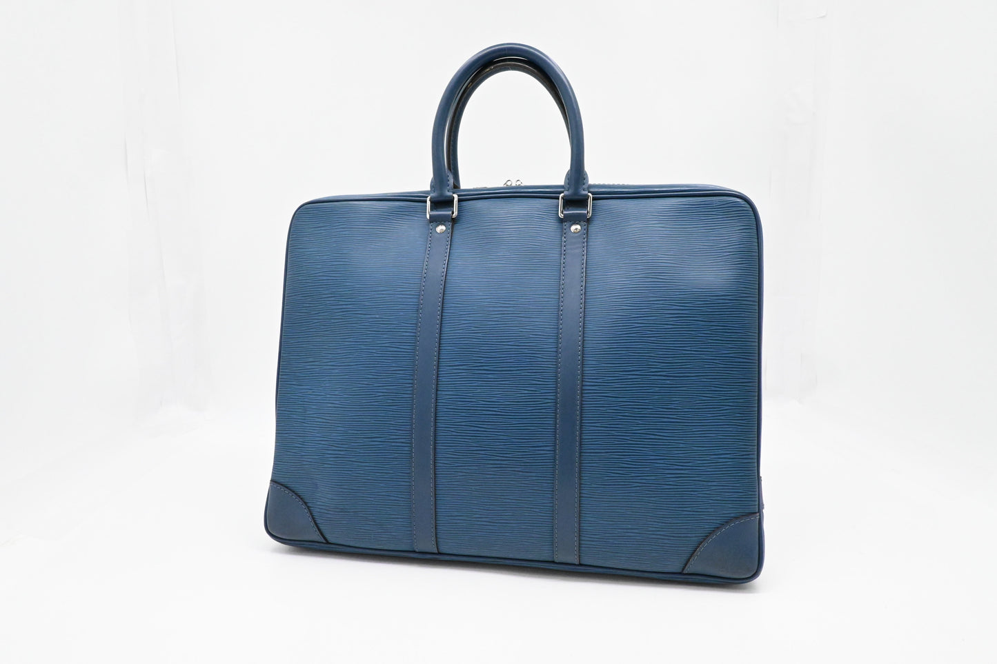 Louis Vuitton Porte Documents Voyage in Blue Epi Leather