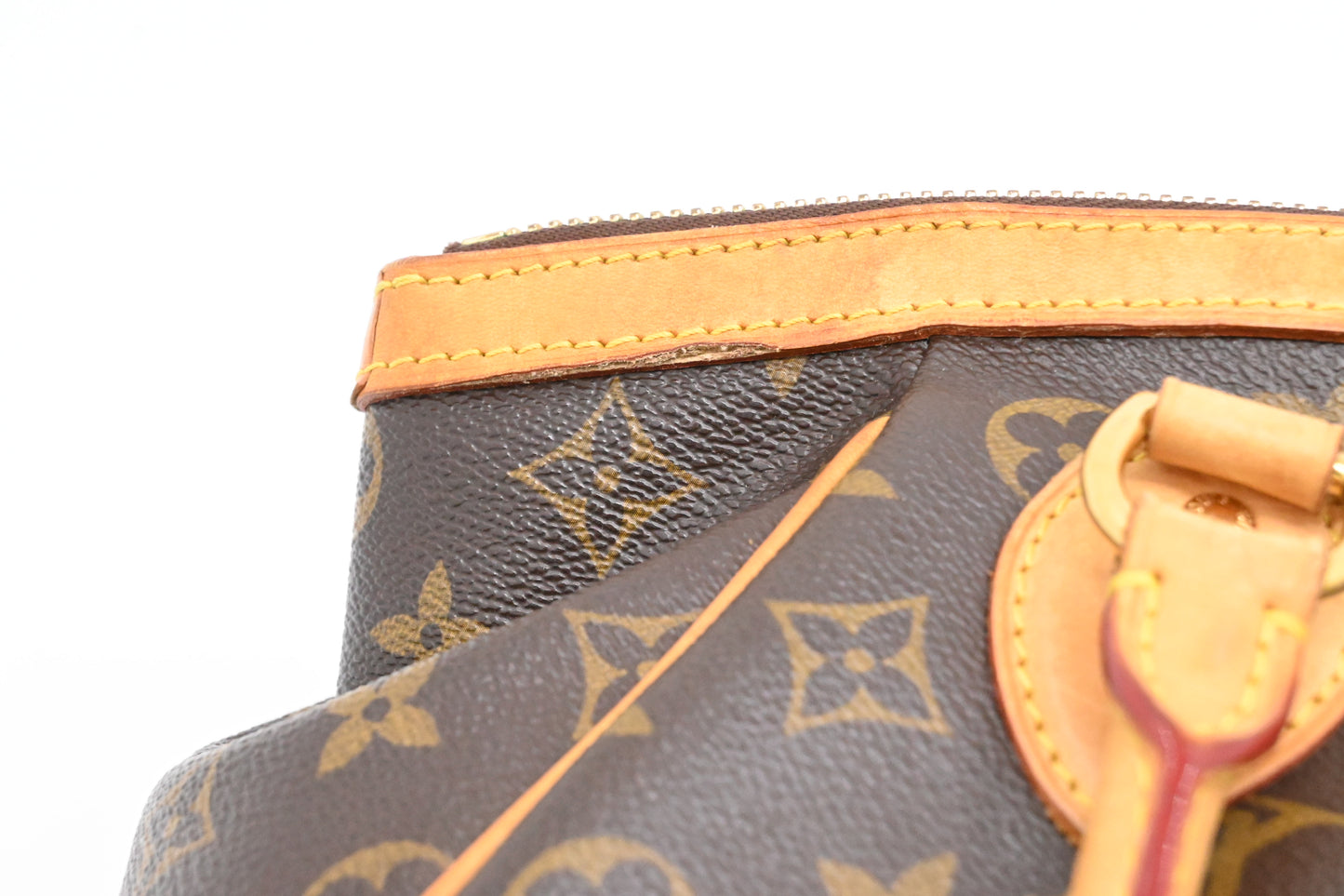 Louis Vuitton Tivoli PM in Monogram Canvas