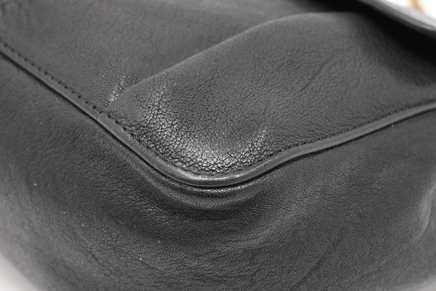 Chloe Elsie Shoulder Bag in Black Leather