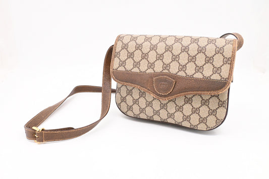Gucci Crossbody in GG Supreme Canvas