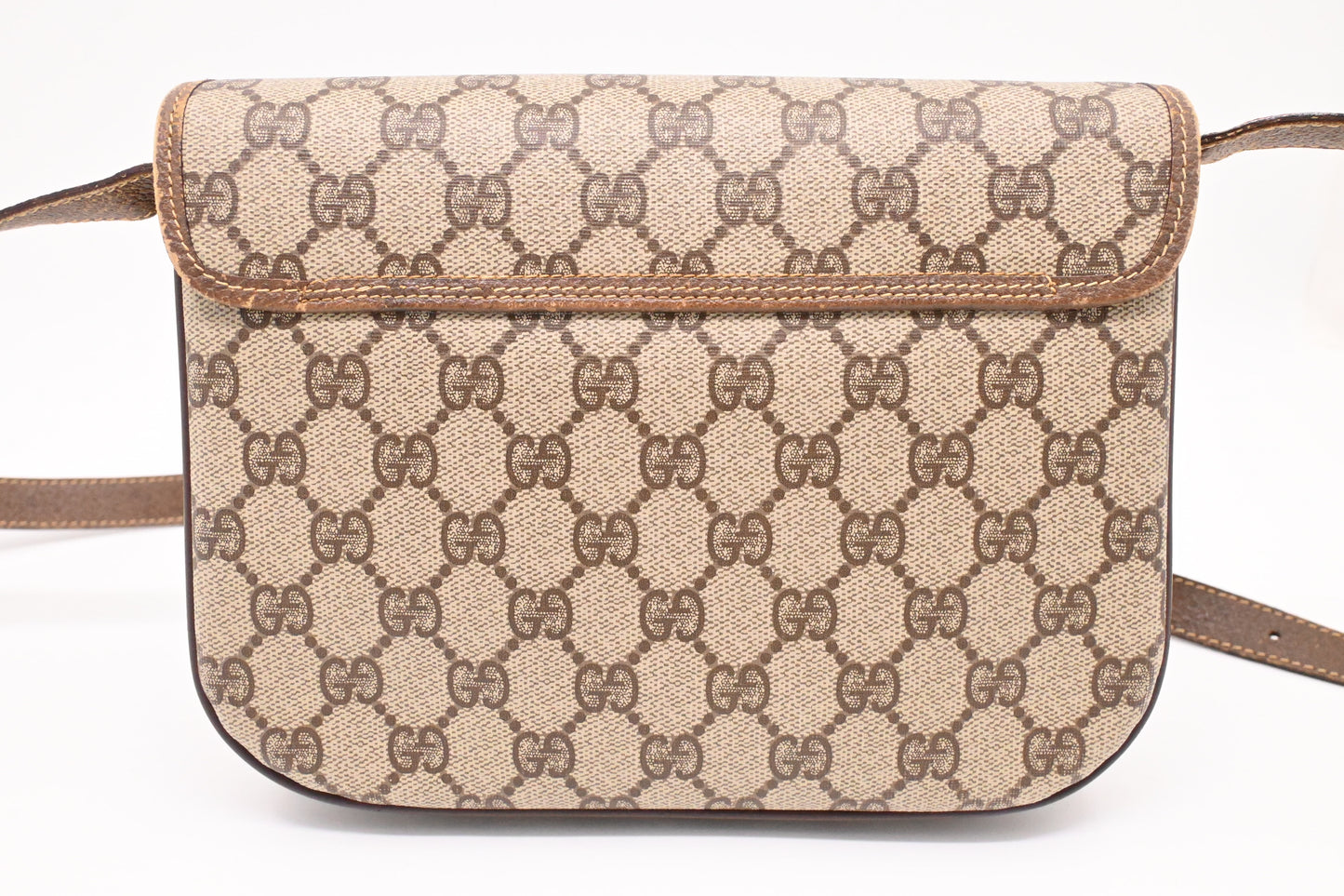 Gucci Crossbody in GG Supreme Canvas