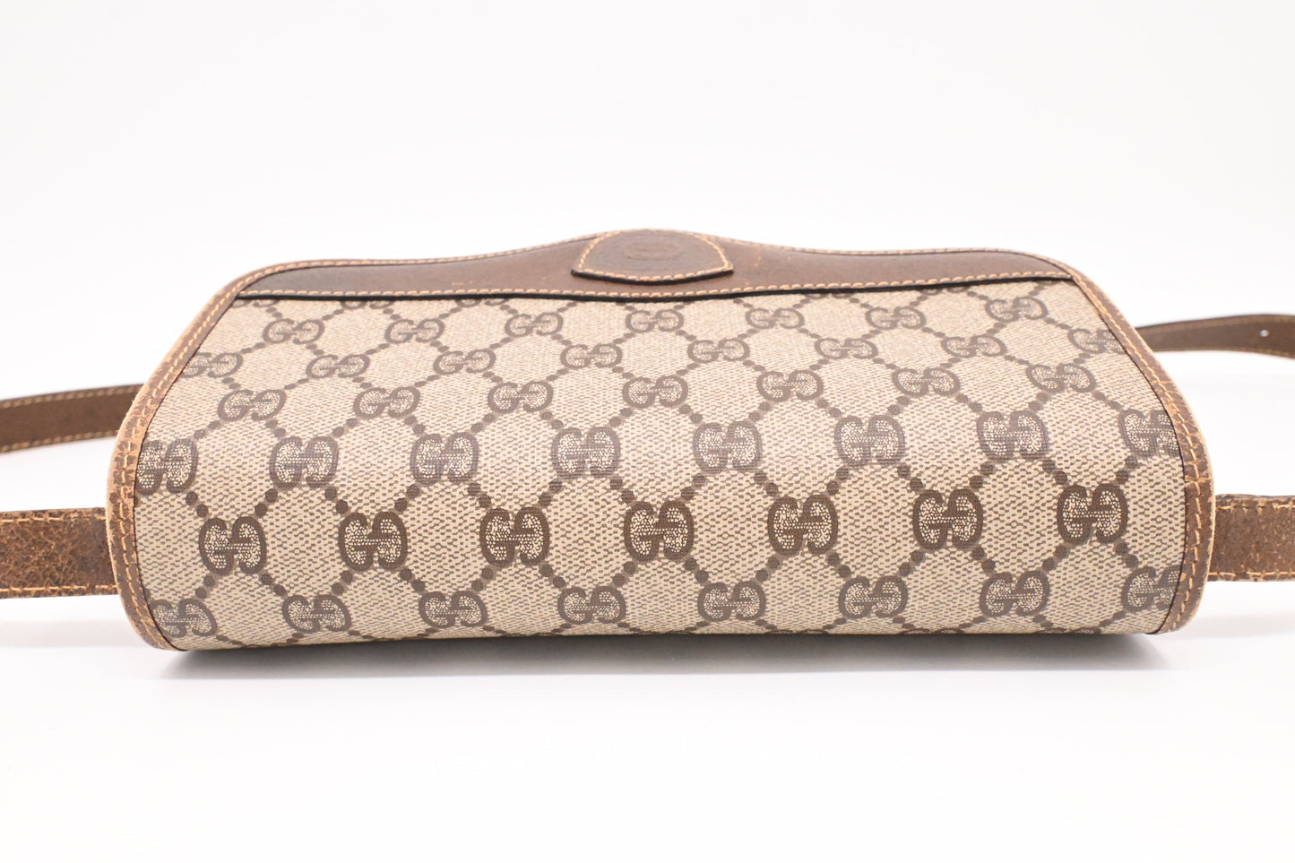 Gucci Crossbody in GG Supreme Canvas