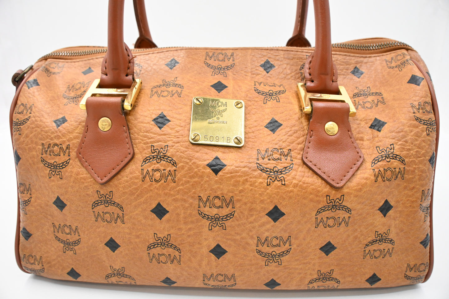 MCM Boston Bag 35 in Cognac Visetos Canvas