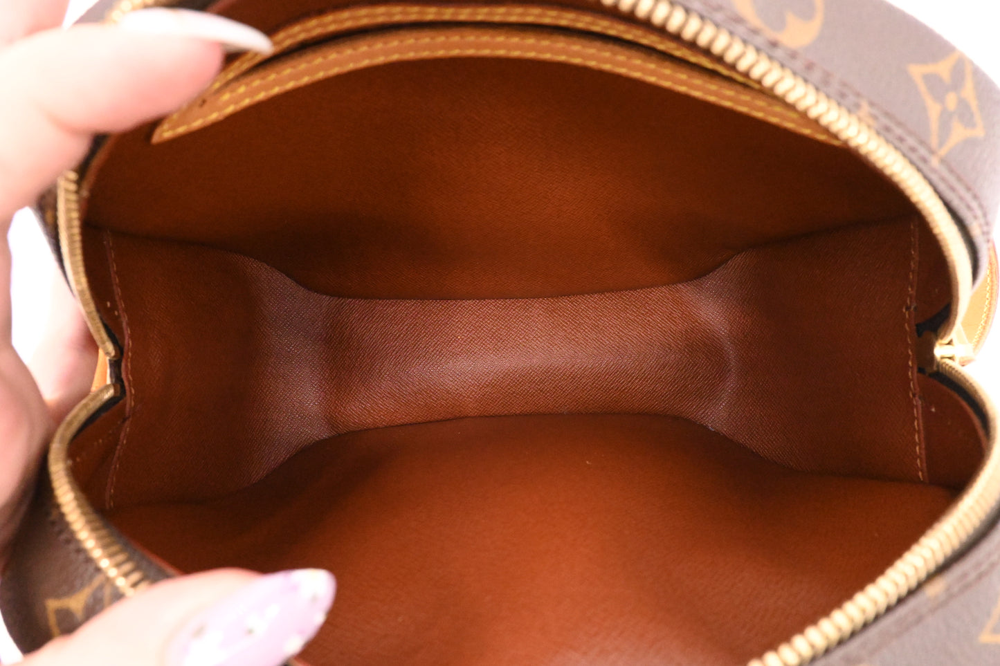 Louis Vuitton Blois in Monogram Canvas