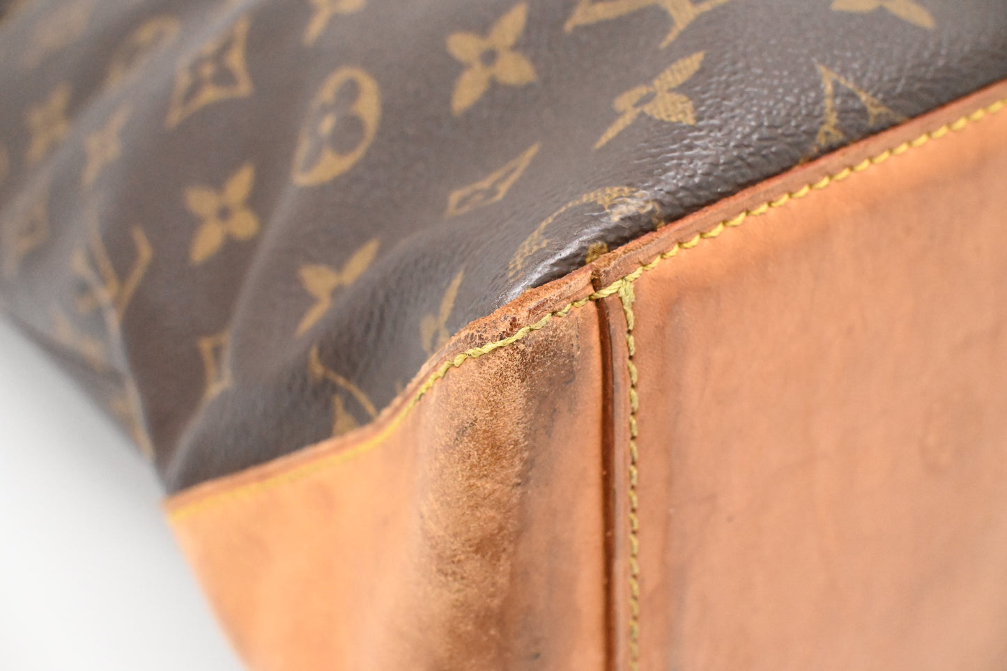 Louis Vuitton Cabas Mezzo in Monogram Canvas