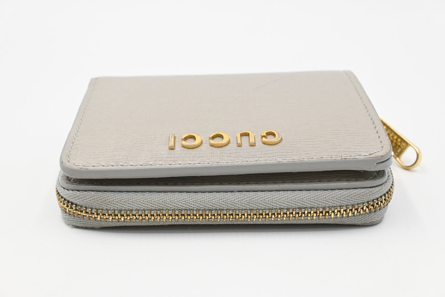 Gucci Compact Wallet in Grey Leather