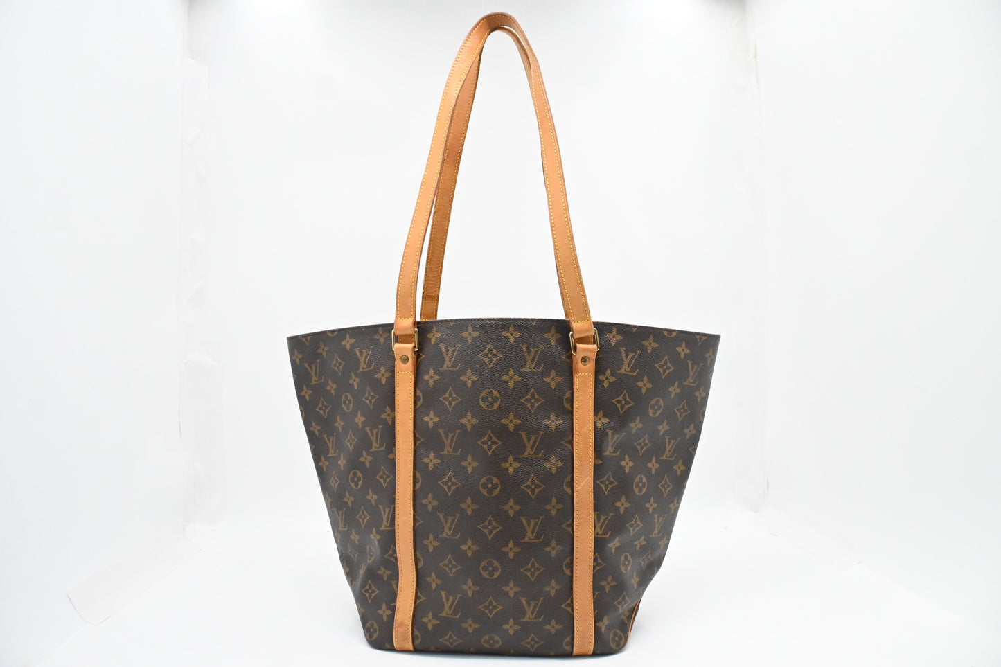 Louis Vuitton Sac Shopping 48 in Monogram Canvas