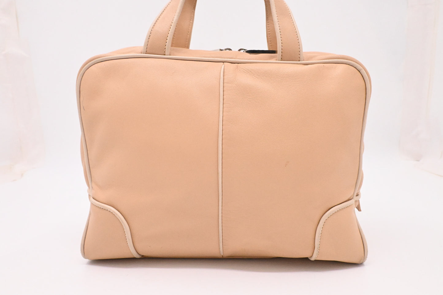Loewe Handbag in Beige Leather