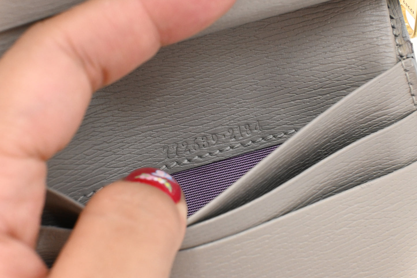 Gucci Compact Wallet in Grey Leather