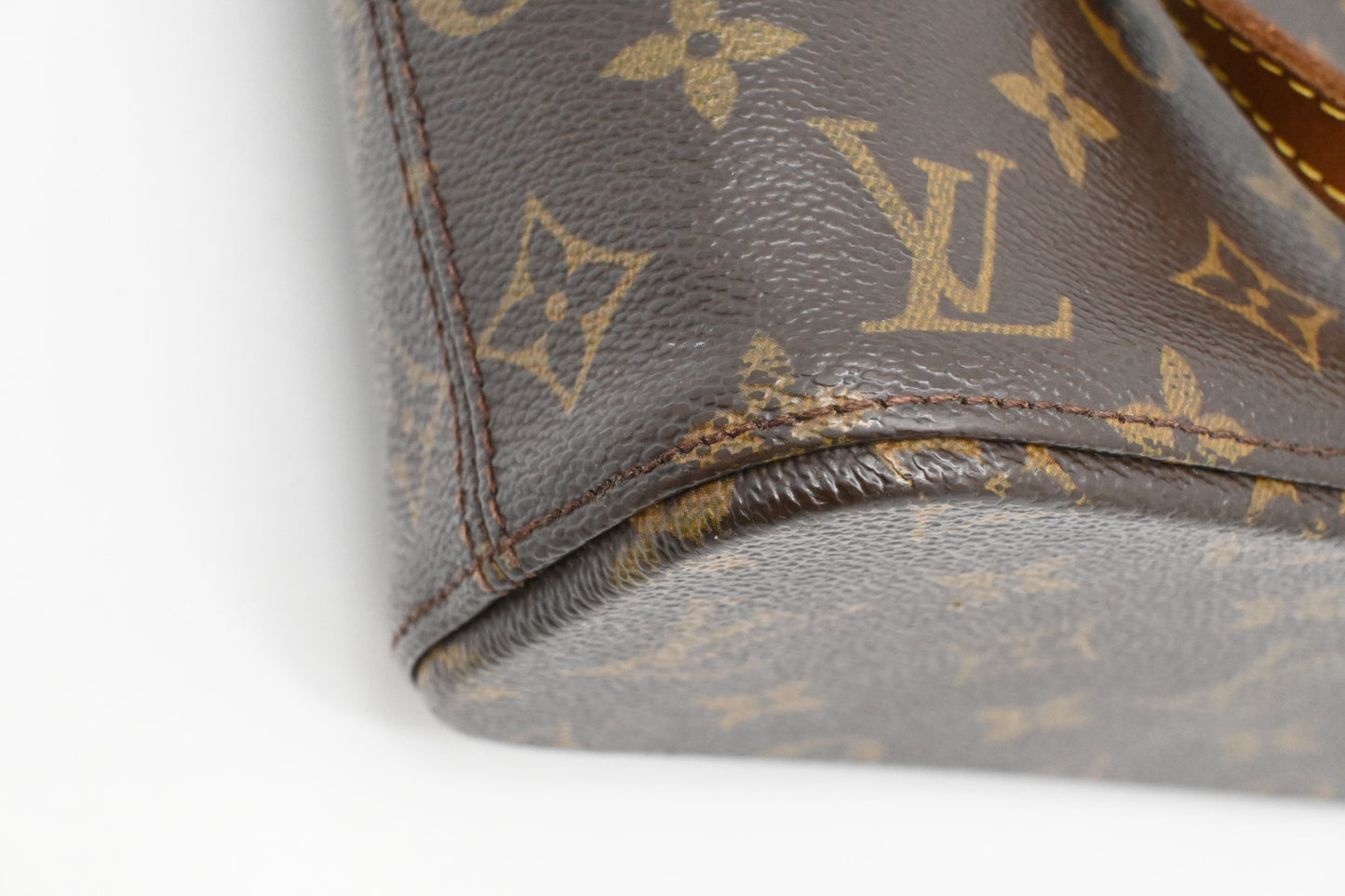 Louis Vuitton Vavin PM in Monogram Canvas