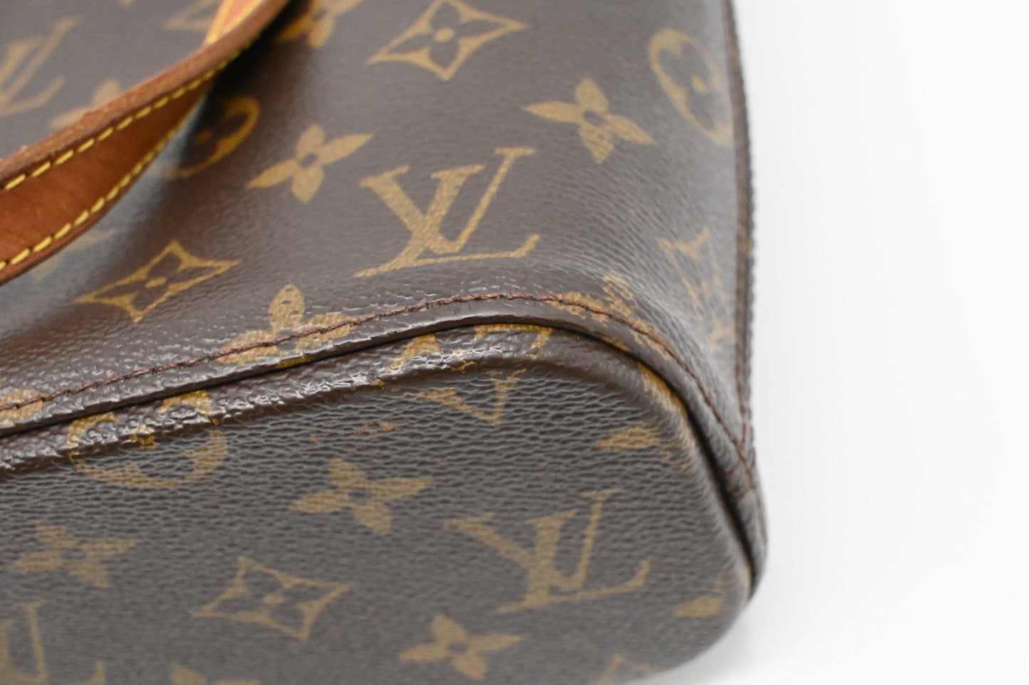 Louis Vuitton Vavin PM in Monogram Canvas