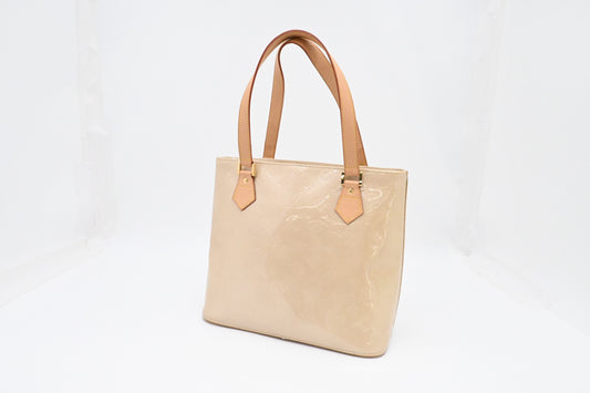 Louis Vuitton Houston in Dune Vernis Leather