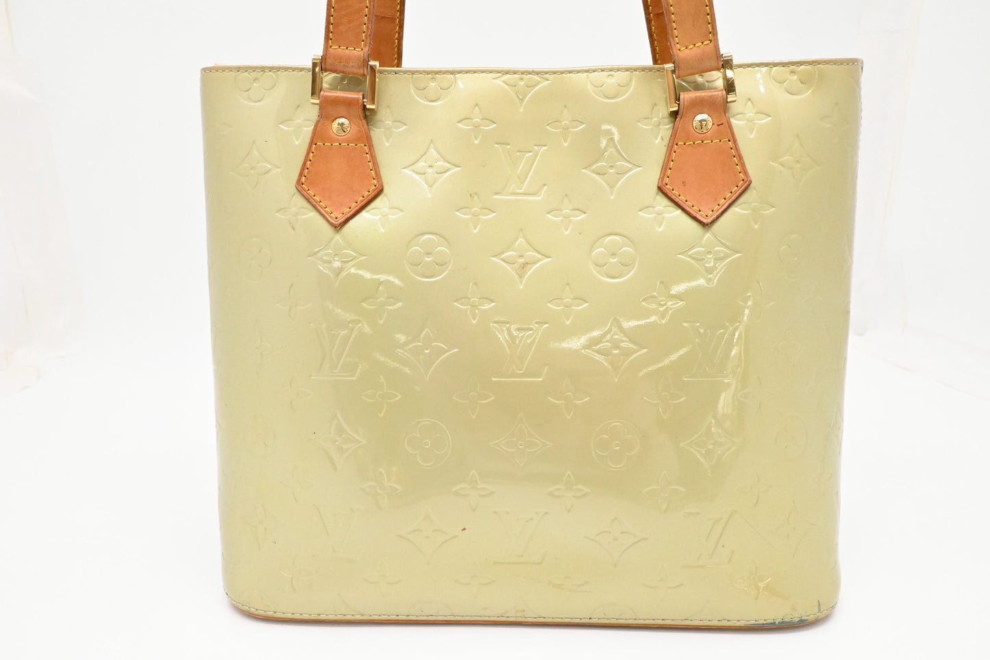 Louis Vuitton Houston in Light Green Vernis Leather