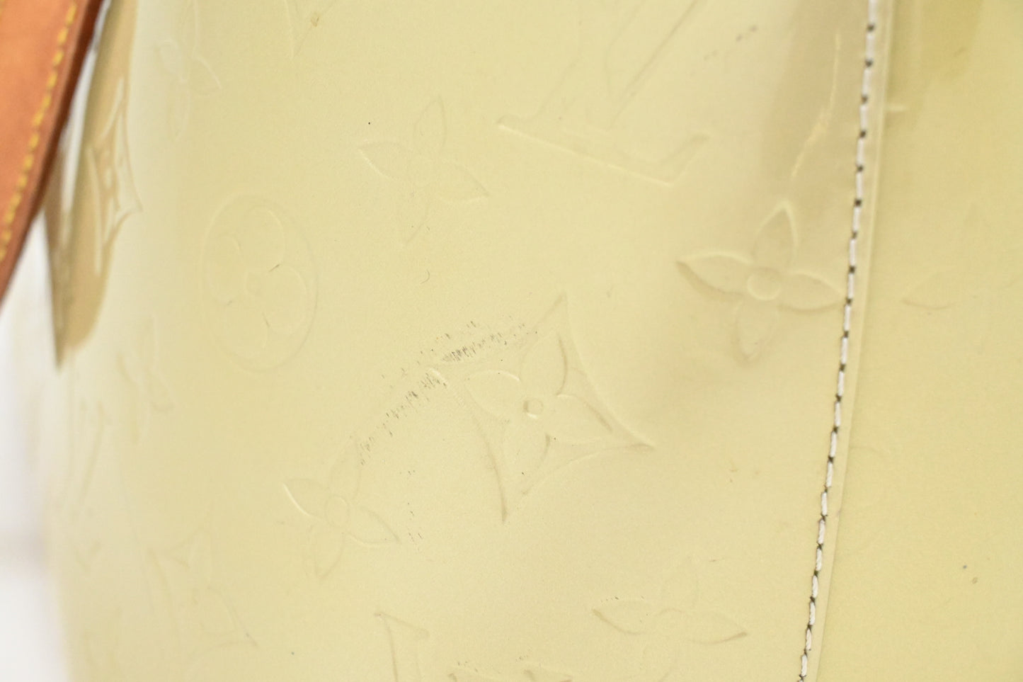 Louis Vuitton Houston in Light Green Vernis Leather