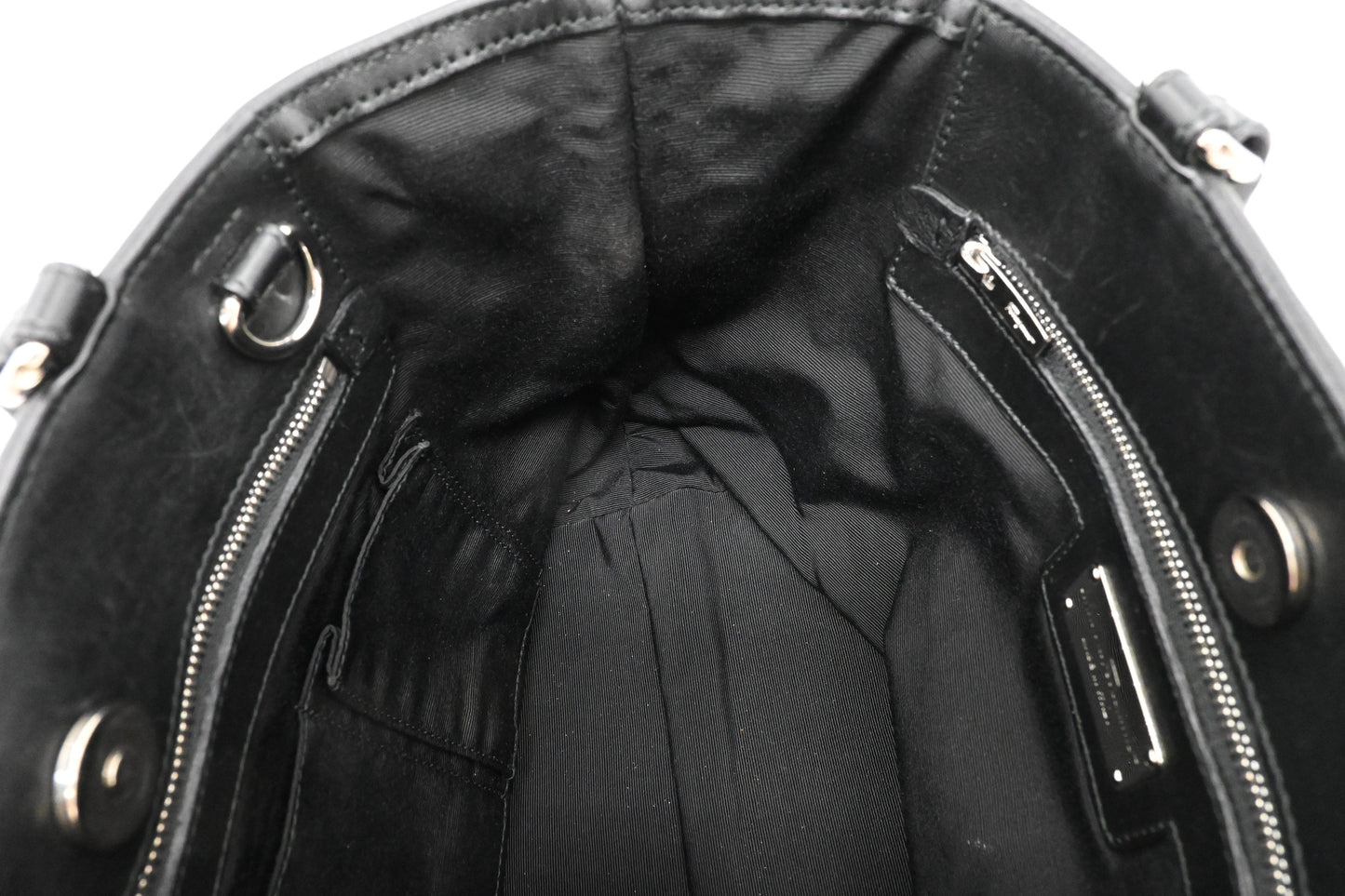 Ferragamo Handbag in Black Leather