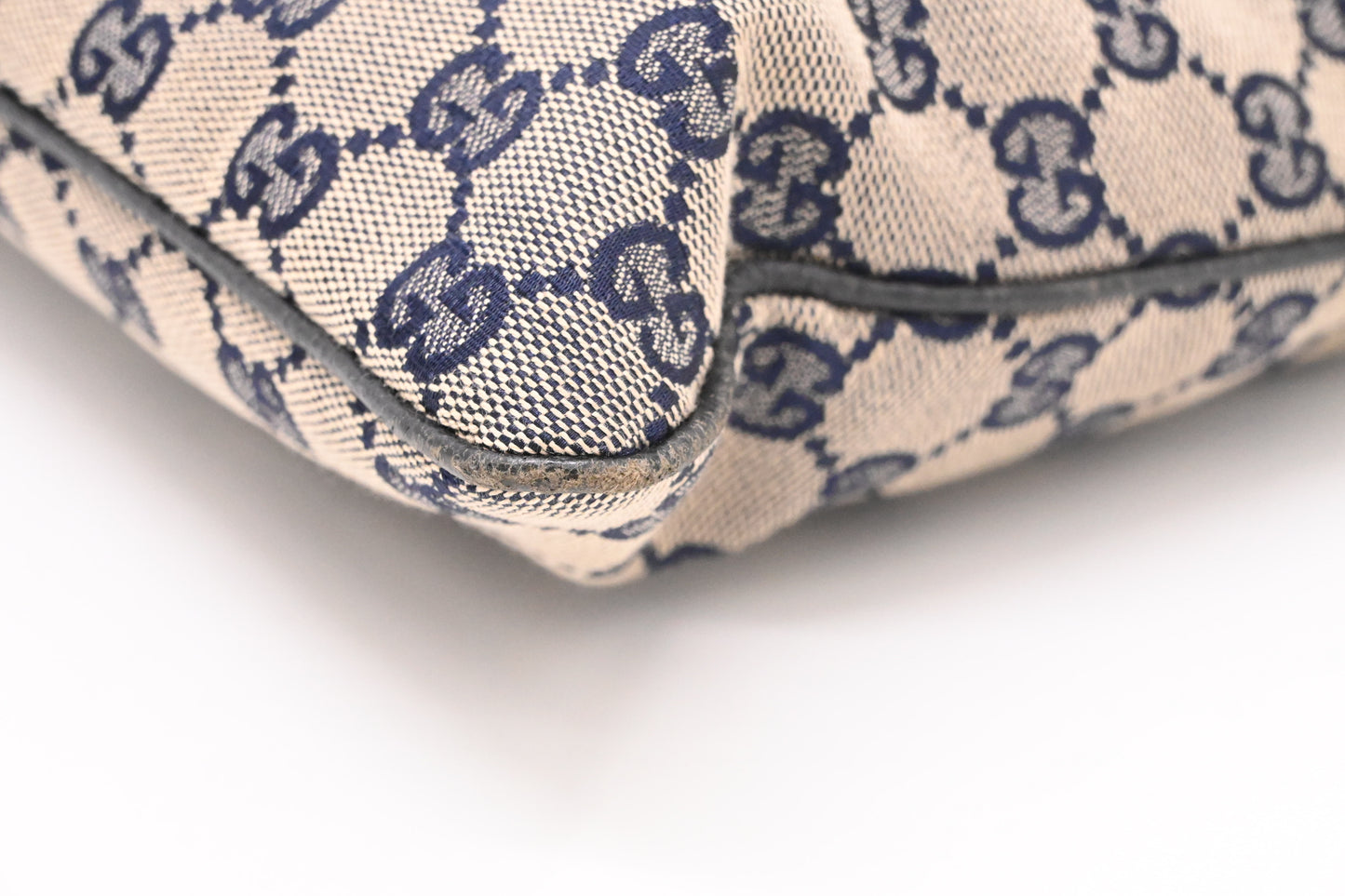 Gucci Crossbody Bag in Navy Blue GG Canvas