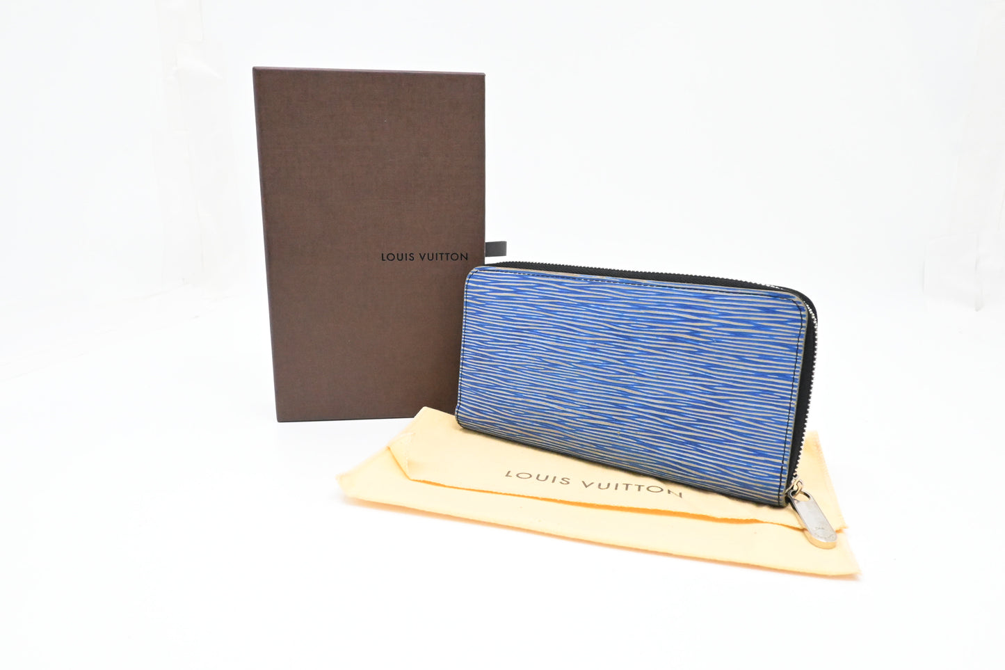 Louis Vuitton Zippy Long Wallet in Epi  Denim Leather