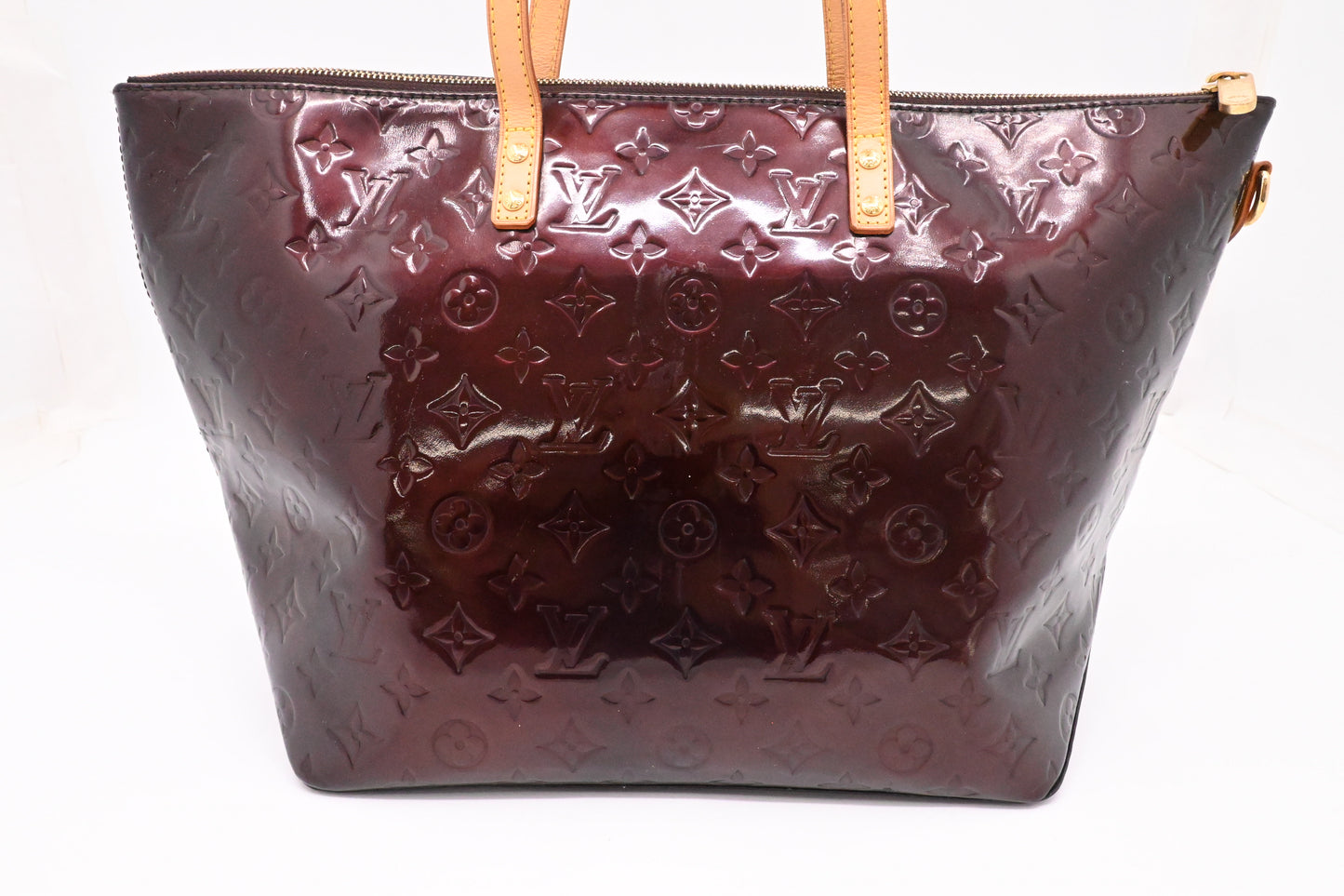Louis Vuitton Bellevue GM in Amarante Vernis Leather