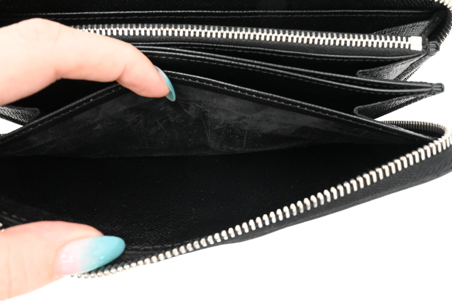 Louis Vuitton Zippy Long Wallet in Epi  Denim Leather