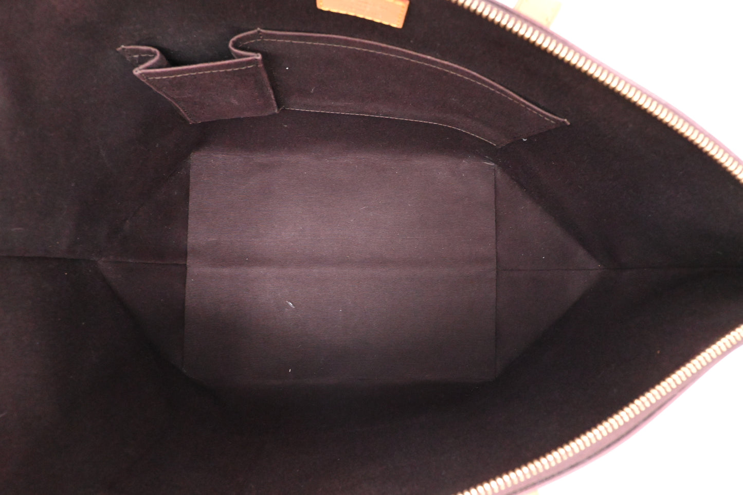 Louis Vuitton Bellevue GM in Amarante Vernis Leather