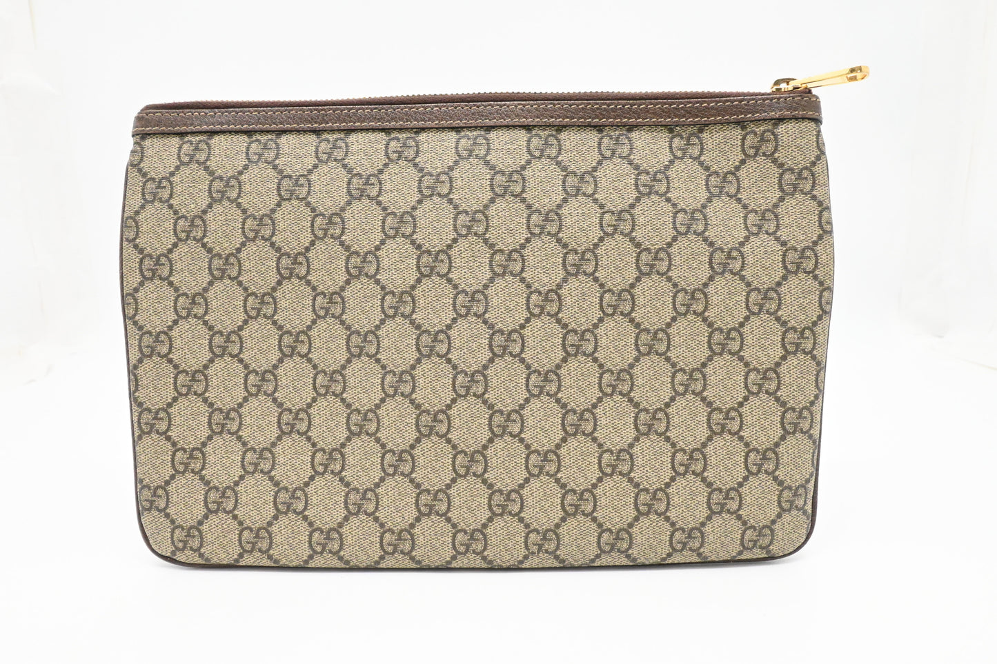 Gucci Clutch in GG Supreme Canvas