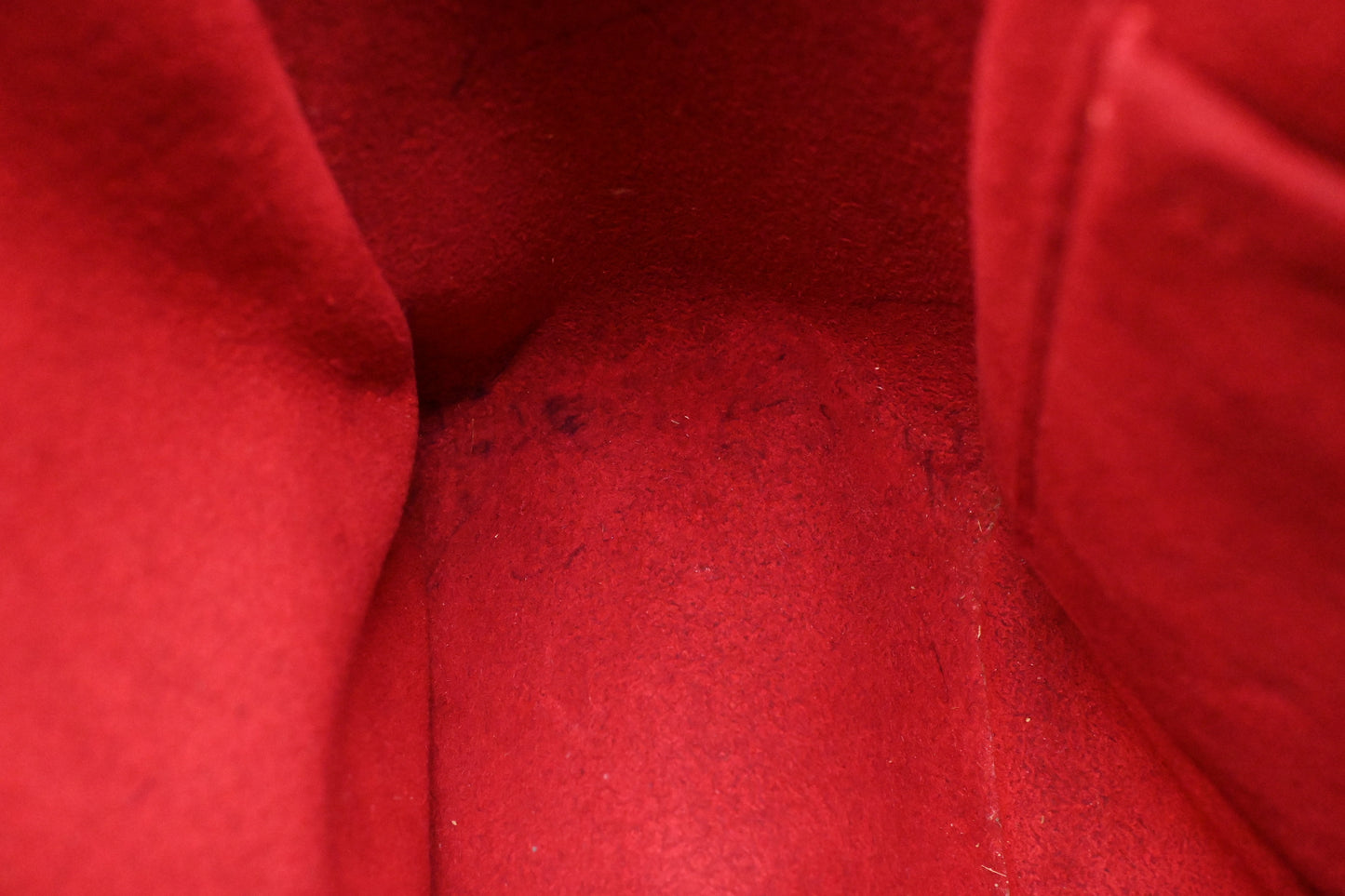 Louis Vuitton Excentri Cite in Monogram Canvas